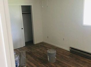 112 N 2nd St, Talent, OR 97540