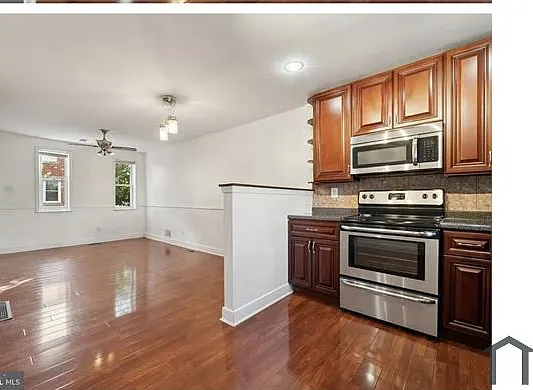 4 bed, 1355 sqft, $3,200 — Photo 4