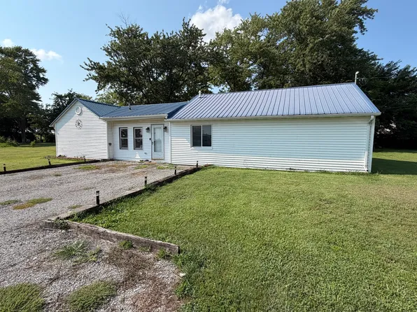 5789 State Route 154, Pinckneyville, IL 62274