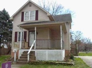 242 4th Ave, Mount Ephraim, NJ 08059