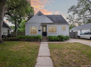 1567 W Saratoga St, Ferndale, MI