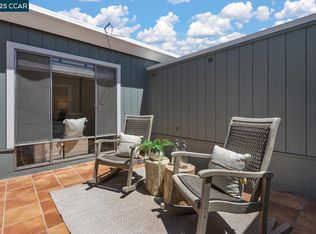 1129 Leisure Ln APT 2, Walnut Creek, CA 94595