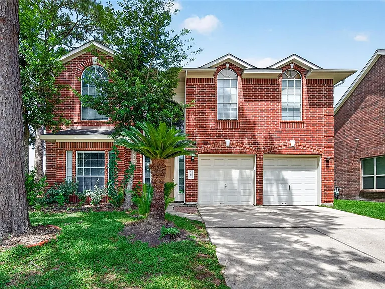 14603 Bladenboro Dr — Photo 1