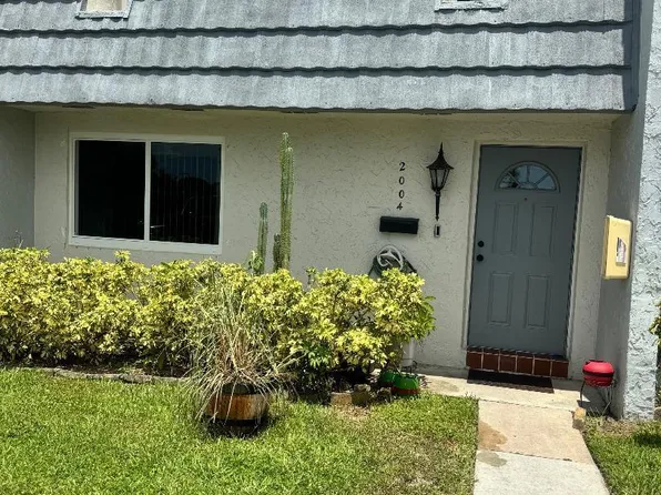 2004 NW 38th Ter #803, Lauderdale Lakes, FL 33311