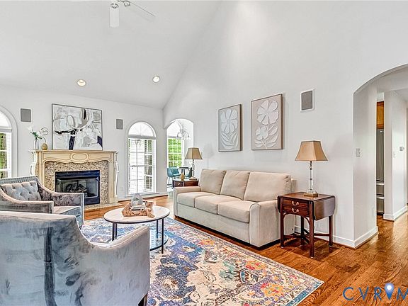 5th image of 3131 Shadow Creek Dr