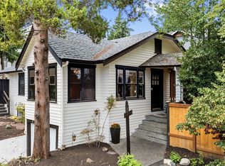 9701 Roosevelt Way NE, Seattle, WA 98115