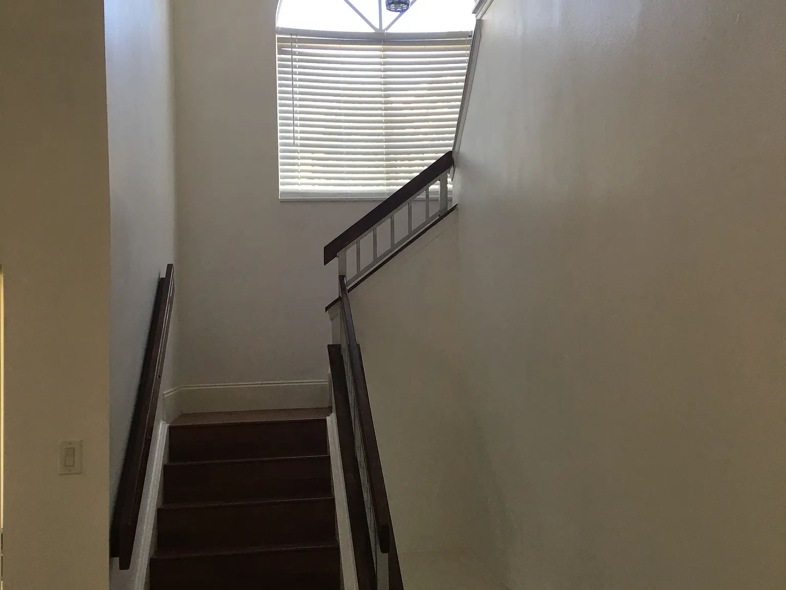 2 bed, 1560 sqft, $2,400 — Photo 4