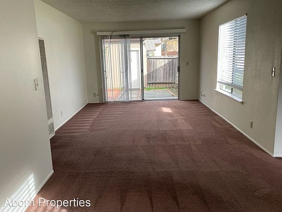2nd image of 3331 Cannongate Ct