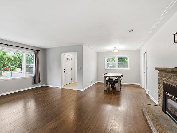 4th image of 6052 Morgan Ave S