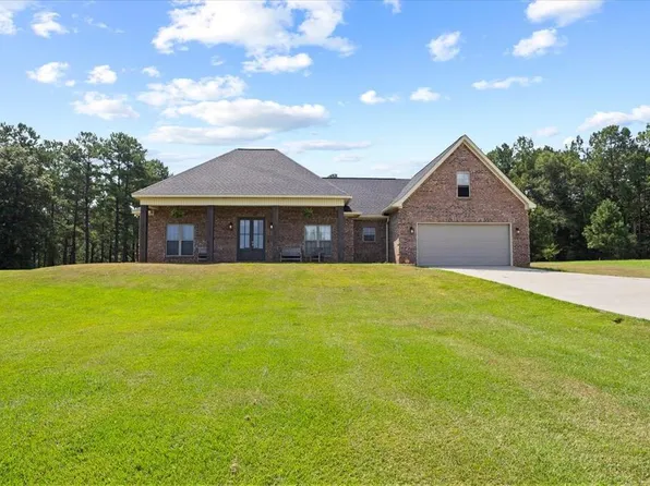 7 Jo Rd, Ellisville, MS 39437