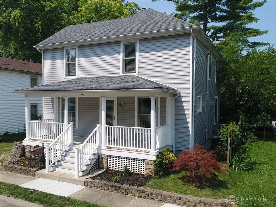 1st image of 229 Kelly St