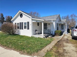 11 W Cross St, Laura, OH 45337