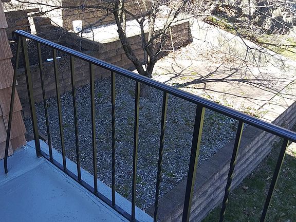 3rd image of 1542 Mac Donough Pl Floor 1
