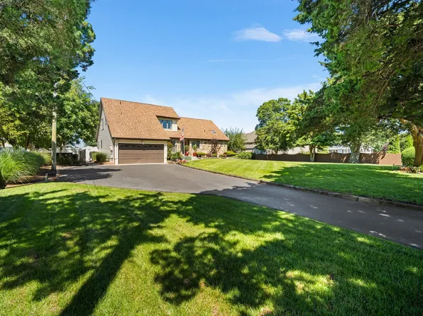 202 N Shore Rd, Marmora, NJ 08223