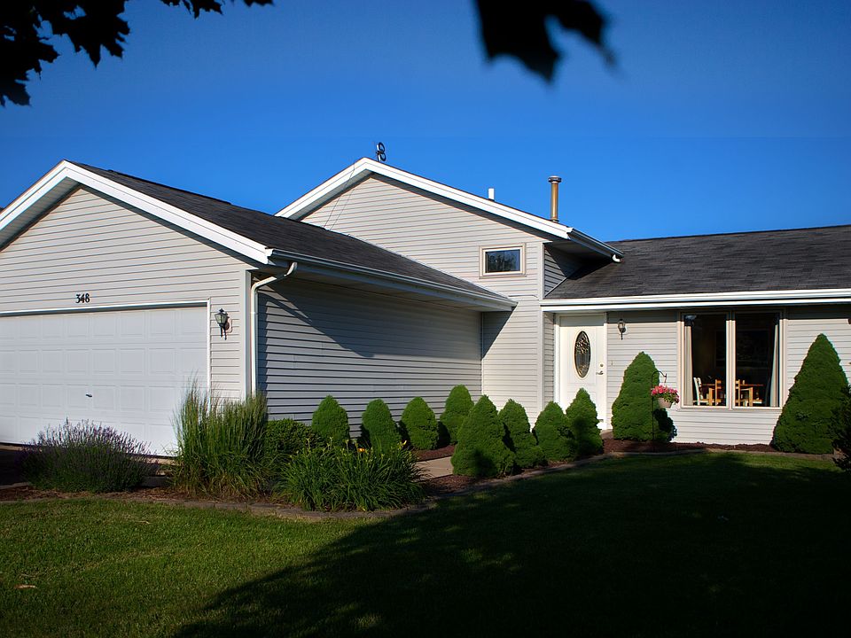 348 Shay Dr, 61107
