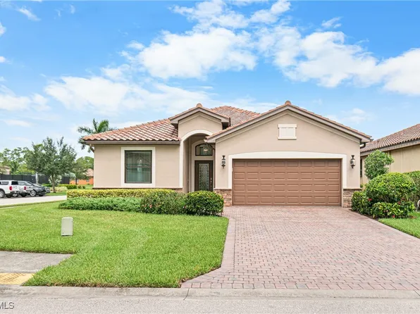 9481 River Otter Dr, Fort Myers, FL 33912