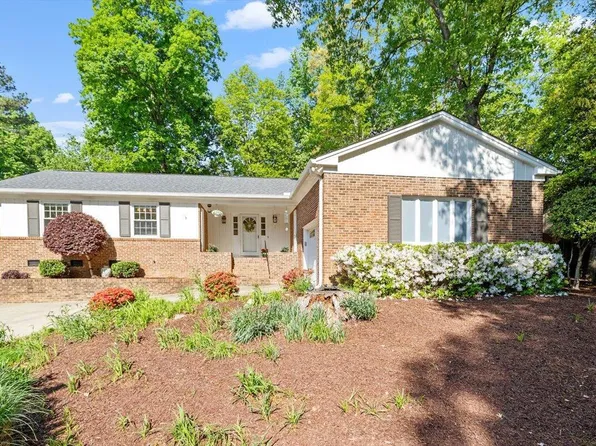 5713 Old Forge Cir, Raleigh, NC 27609