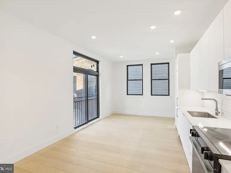 2406 Frankford Ave #10 — Photo 15