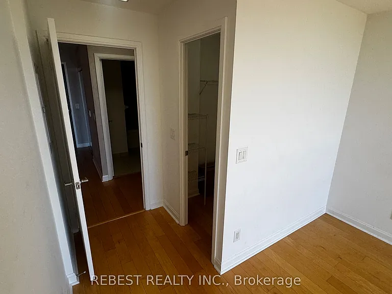 1 Michael Power Pl #406 — Photo 10