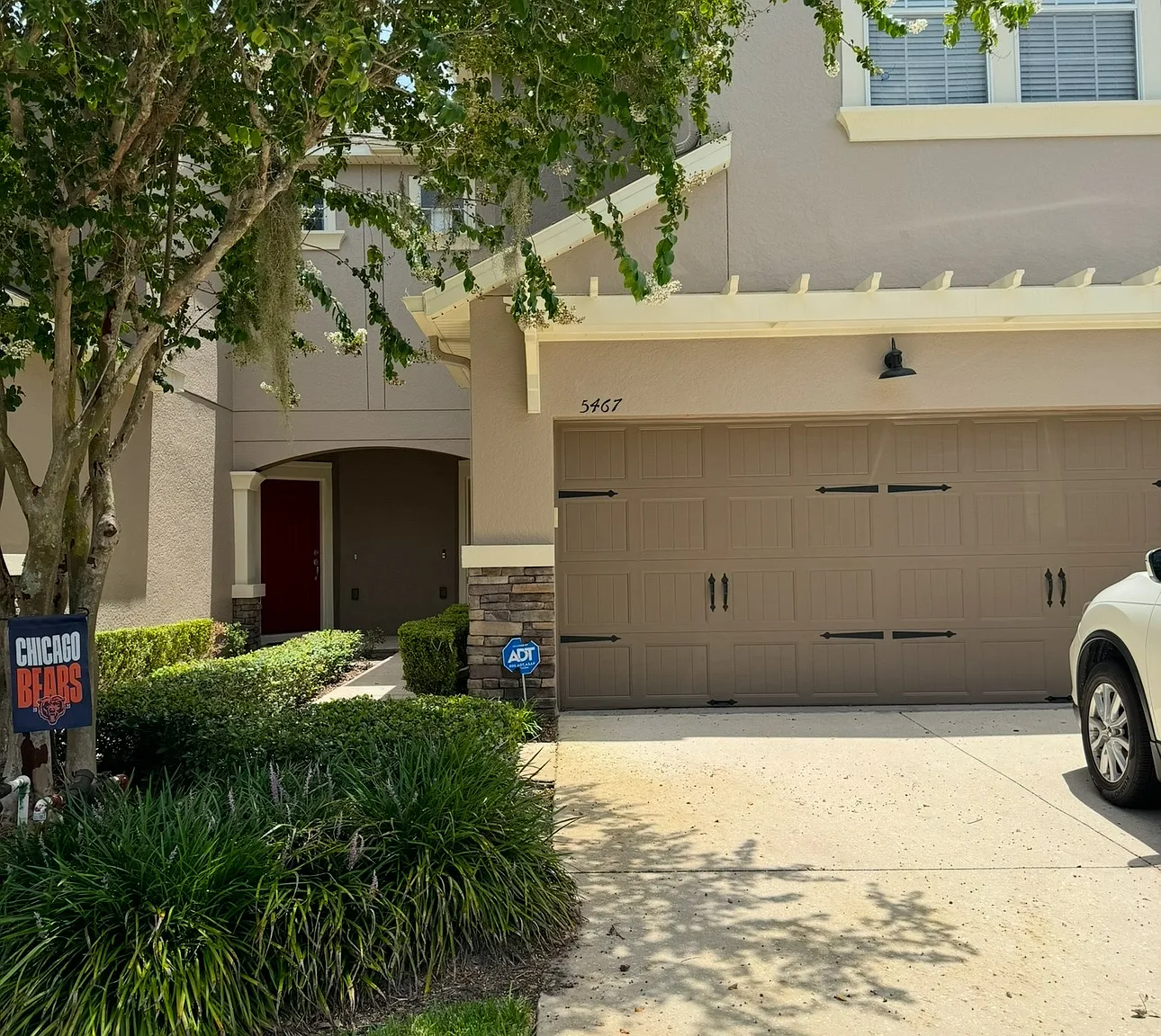 5467 Leighton Ln — Photo 2