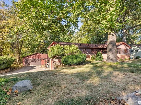 4th image of 2705 4th Street Ct