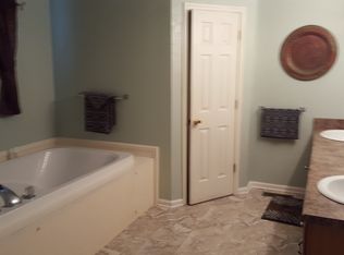 1316 Oaklawn St, Union City, TN 38261