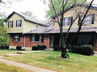 879 Waycross Rd, Cincinnati, OH 45240