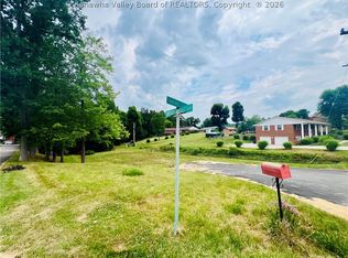 78 Brookwood Blvd, Charleston, WV 25302