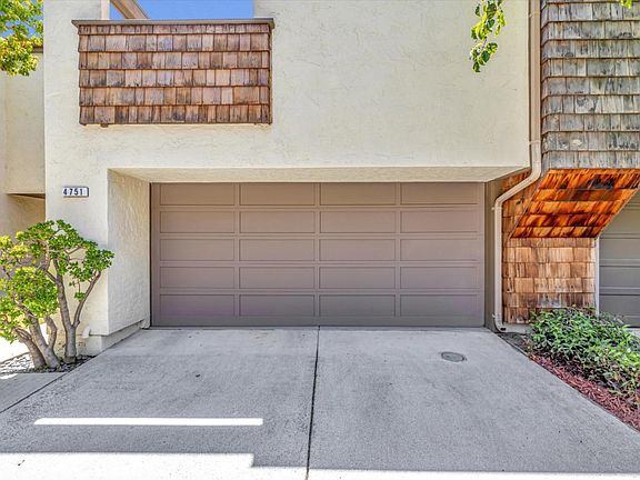 3rd image of 4751 La Pinta Way