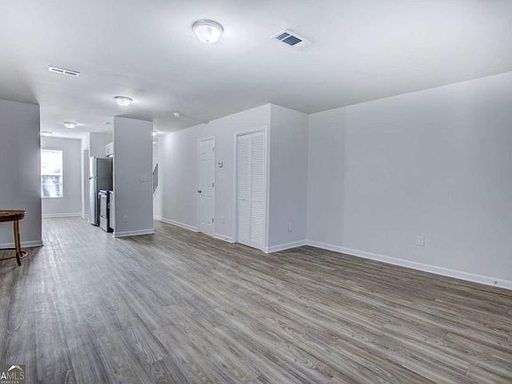 4th image of 2340 Beaver Ruin Rd APT 15