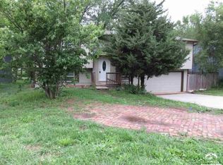 1205 Kasold Dr, Lawrence, KS 66049