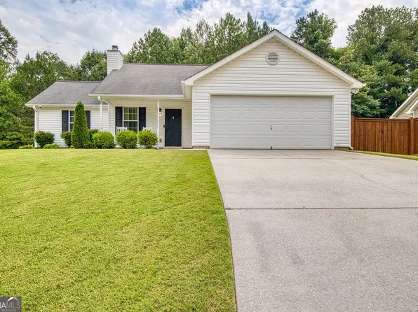 185 Creekside Dr, Grantville, GA 30220