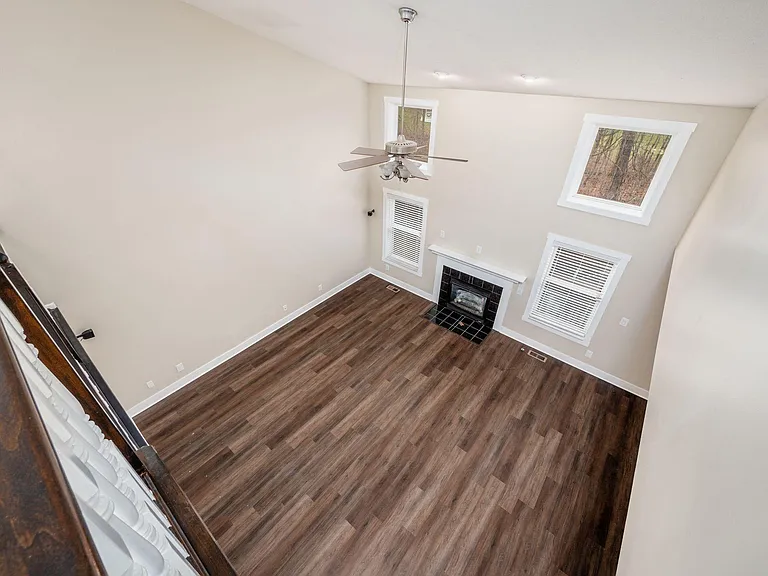 7302 Claddaugh Ln — Photo 25