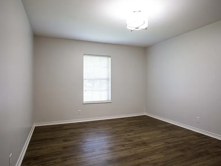 204 Baylor Dr — Photo 10