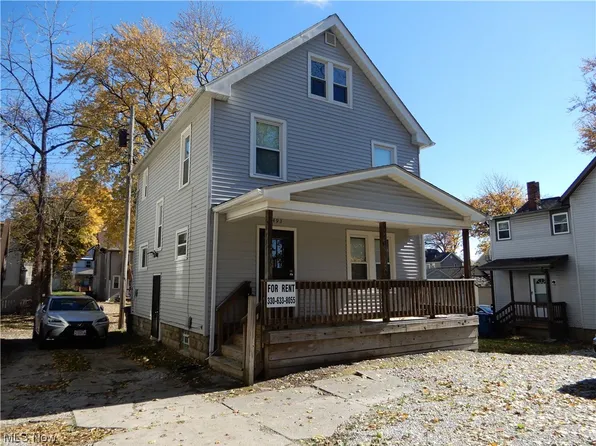 493 Sumner St, Akron, OH 44304