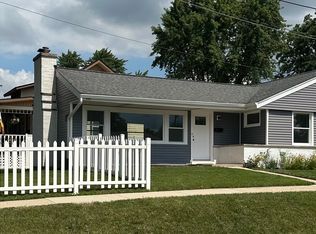 4551 Fairview Ave, Downers Grove, IL 60515