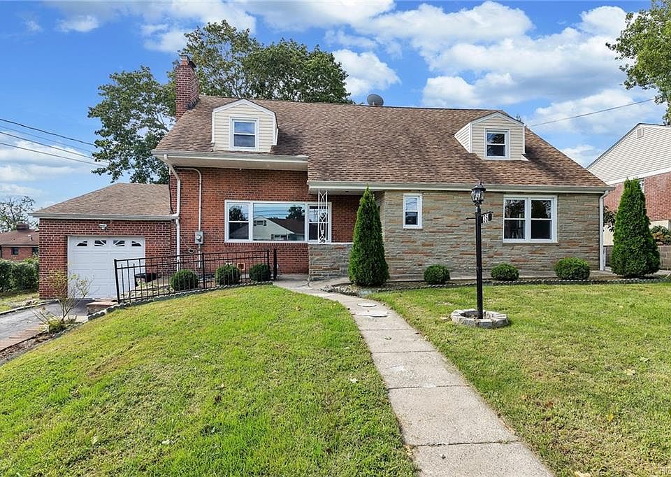 1st image of 36 Carlton Ave