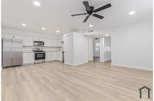 1801 W Cholla St Photo 1