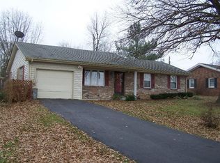 920 Ridgeway Dr, Harrodsburg, KY 40330