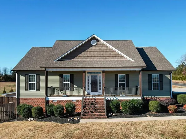 126 Stone Rd, Reidsville, NC 27320