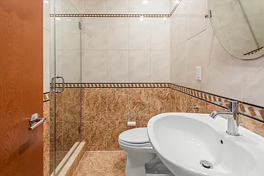 Sold by High Class Realty SB LLC