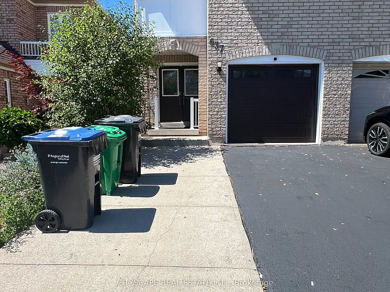 637 Dolly Bird Ln — Photo 11