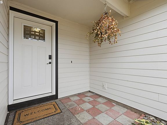 5th image of 3848 SW 8th St