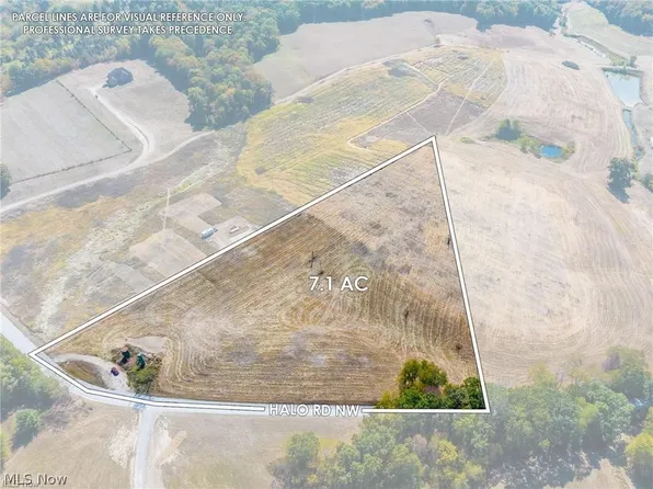 7100 Halo Rd NW, Dellroy, OH 44620