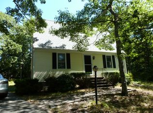 29 Jones Rd, Mashpee, MA 02649