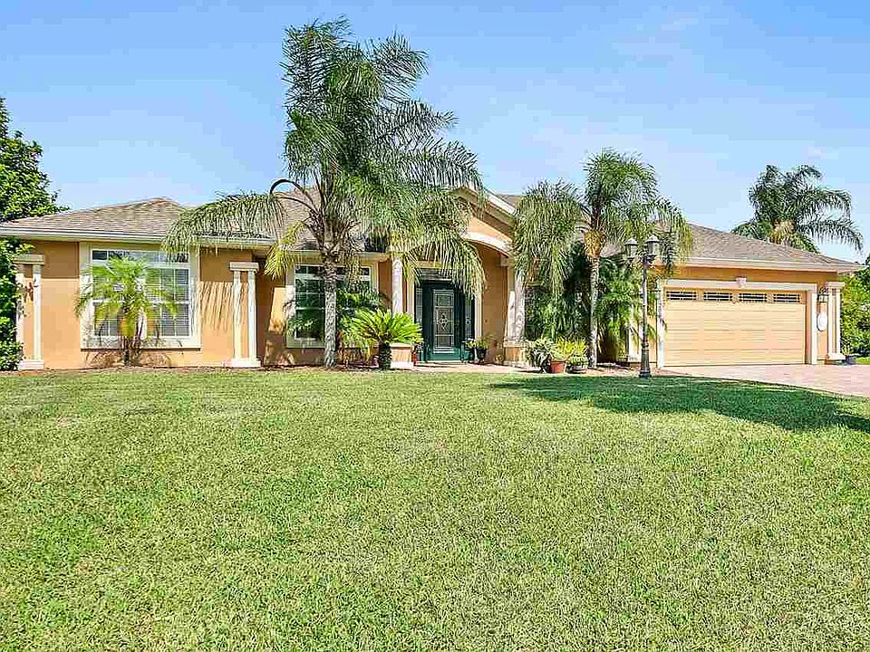 1st image of 208 Michael Dr