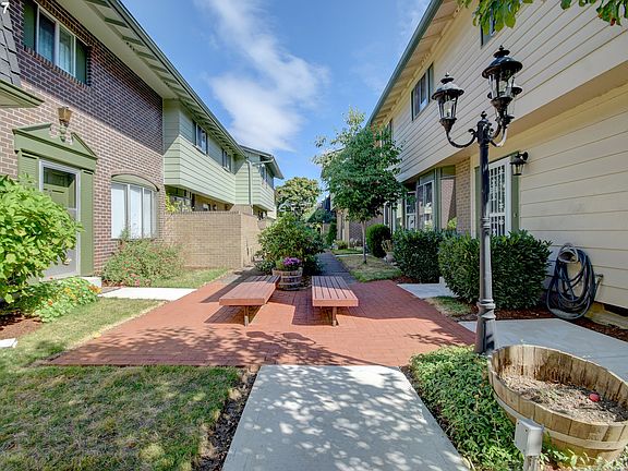 2nd image of 305 NE 63rd St #8