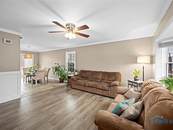 5th image of 4801 Sandlewood Ct