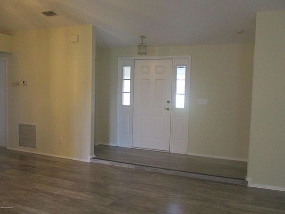 4th image of 2920 Denny Ave SE