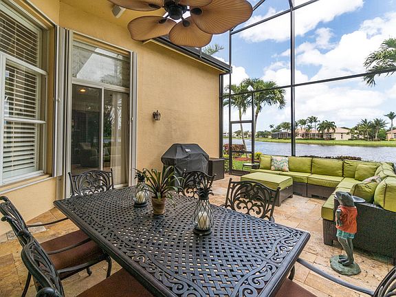 3rd image of 7126 Great Falls Cir
